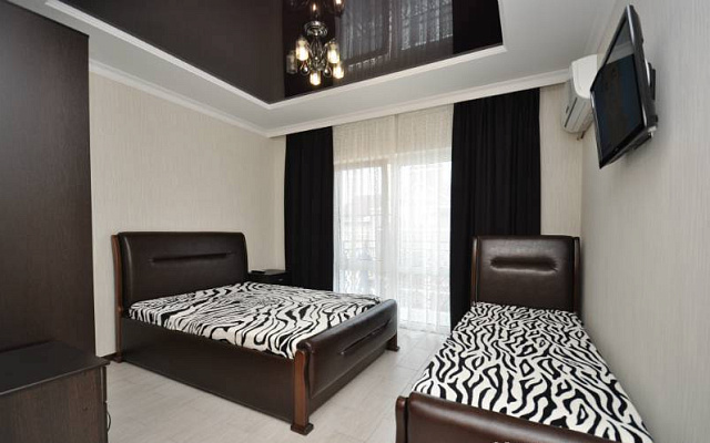 Трёхместный Люкс с балконом